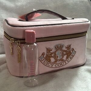 NWT Juicy Couturere travel cosmetic bag with 1 toiletry bottle